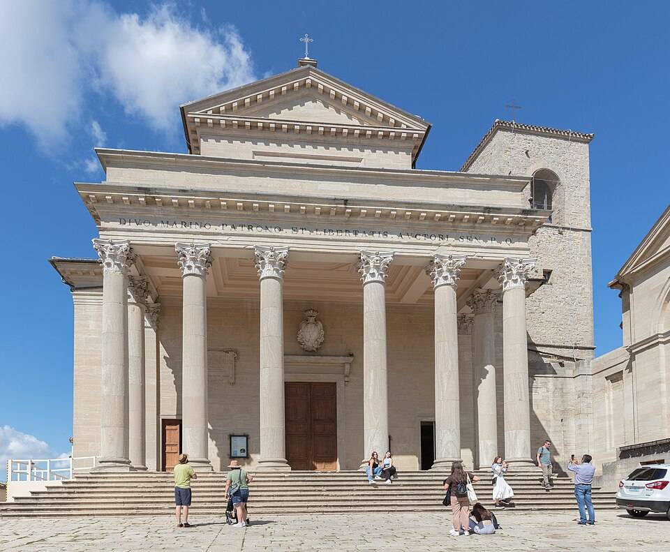 eSIM San Marino